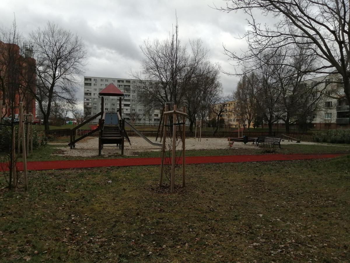 Ubytovanie Emily Dunajska Streda Bagian luar foto